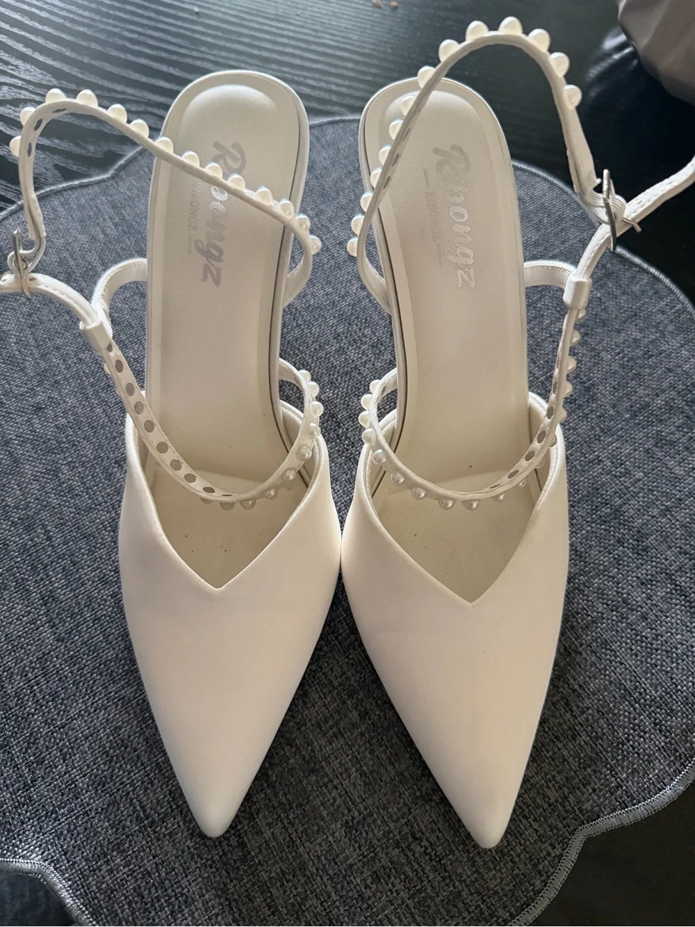 Women's White Pointed Toe Slingback Heels with Pearl Detail